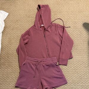 Cable & Gauge Mauve Apparel